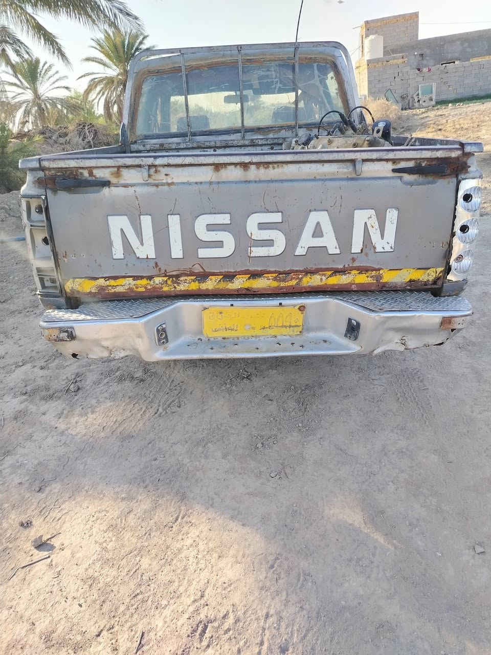 السلام عليكم بيكم نيسان موديل ٩٠ محرك جديد تواير جدد بدون مداور بيهه قاصرين السعر ١٤ مكان ناصريه الرفاعي ***********
