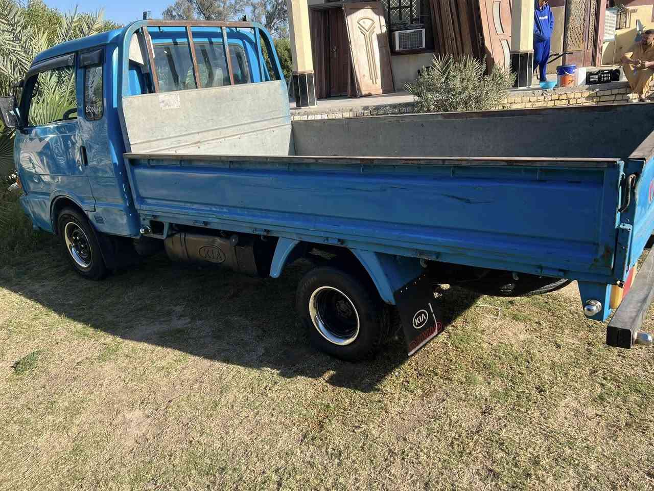 سلام عليكم بنكو ٩٦للبيع السياره خير من الله كير جديد مكينه لاصرف ولا بخار خير من الله شاصي مكفول صدر امامي خلفي نضيف تخم تاير جديد كهربائيات كلها شغاله السياره عدله وحلوه بيها شويه صبغ بلربعيه من يم السكن رقم بغداد انكليزي السعر ٦٣ وبيها مجال 
مكان السياره بغداد ناحية الرشيد 
*********** 
‏
