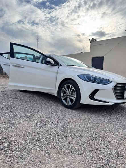 النترا للبيع موديل 2018 مكفولة كفاله عامه فول مواصفات من تعدا البصمه سياره بسمي مباشر  ***********
