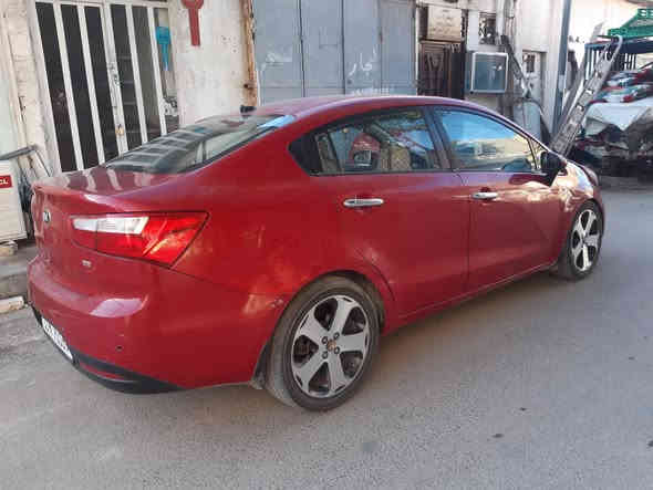 السلام عليكم : كيه ريو 2015 السياره مكفوله 90ورقه وبيها مجال (مكلف بالنشر ) 
رقم الهاتف ***********
