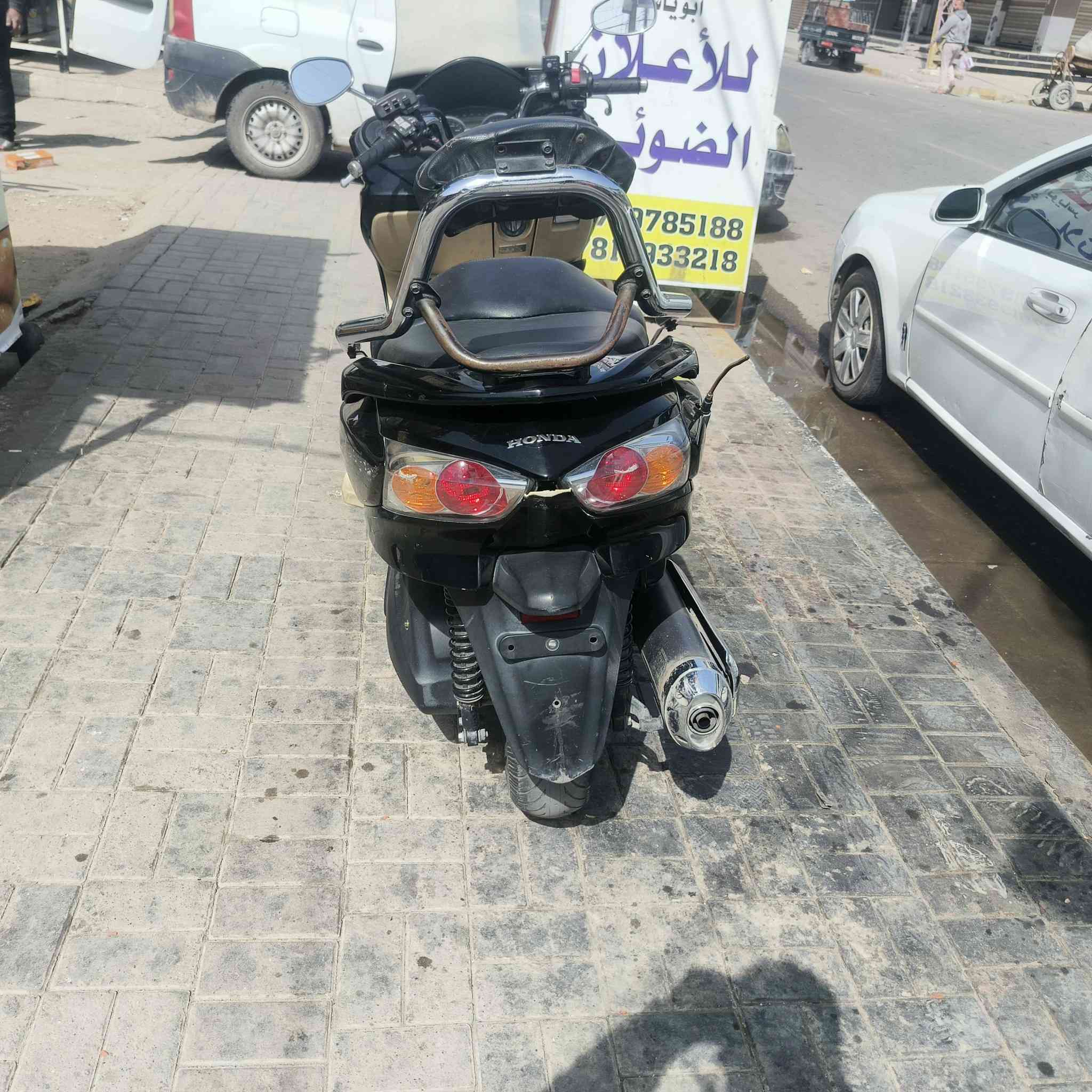 دراجه فورزه صفر عشره للبيع 
بس نقص لبيها جاملغ وترايش محرك ممفتوح معروضه، (8 ورقات) ***********
