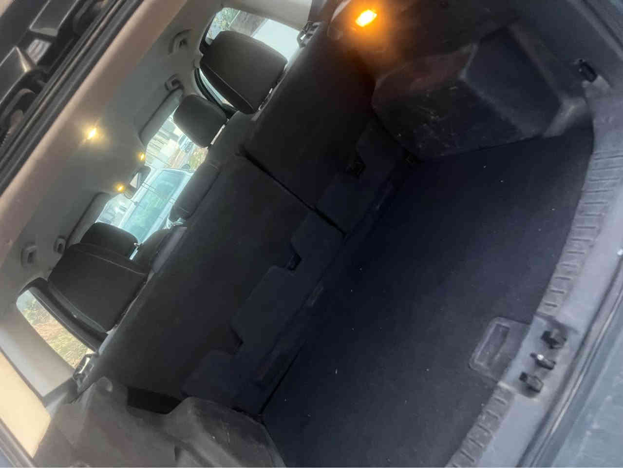 فورد إسكيب 2018 كلين
ماشيه 200 ألف كم
رقم الشاصي موجود
تعديل خفيف بالصندوق فقط
القير والمحرّك حالتهم ممتازة، ما مفتوحين
السعر 120 وقابل للتفاوض
موقع السيارة: دهوك
رقم موبايل:***********
📞 *********** أربيل, العراق
