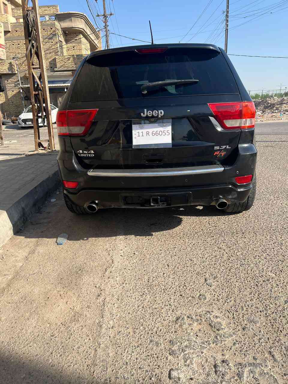 السلام عليكم 
جيب كراند شيروكي لمتد فووول
مديل 2011 هيمي 
بيع او مراوس بكوري 
السعر 157
رقم بغداد انكليزي  مميز 66055
سنويه لل 2030
وارد كندي 
داخله كلين ..بيها 3 قطع 
السياره ما بيها نقص برغه ادامه كامله من كل النواحي 
راسل او اتصل واشرح كافة التفاصيل البقيه 
مكاني البصره ***********

السياره لمتد مو عادي مواصفاته خير من الله 
وعليها ادامه برغه ما تحتاج البصرة, العراق
