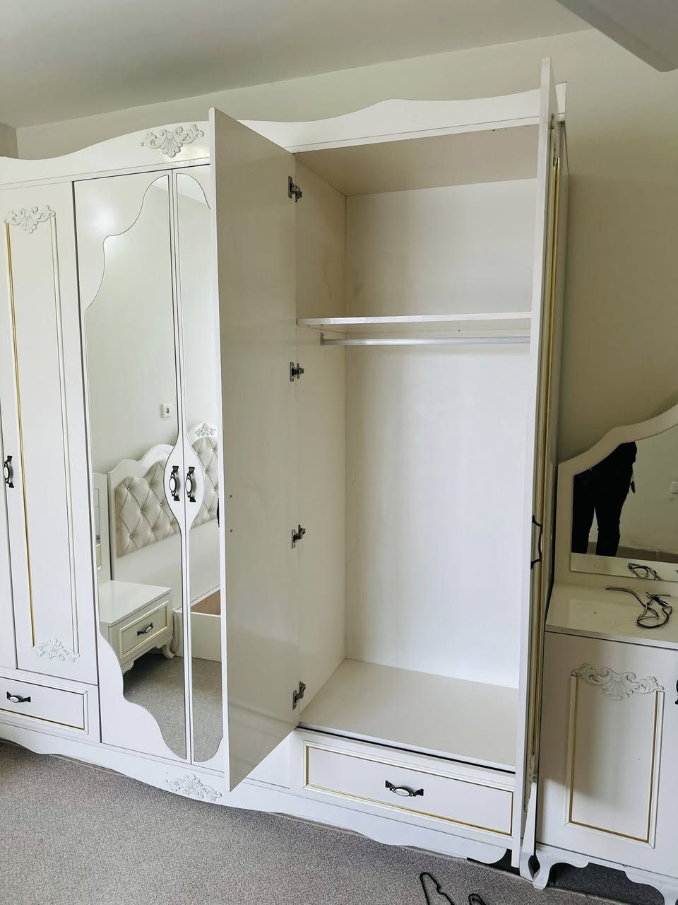 للبيع بسعر مناسب
واتساب ***********
