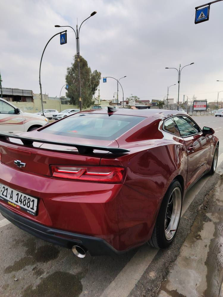 سلام عليكم...✋
كمارو 2018   v6  سته سلندر لون مميز  مواصفات اعتياديه شاشه وسط كشن جلد كشنات كهربائي ..كلشي بيه يشتغل من ناحيه كهربائيات  ..ماشيه ( 70 الف )  كير محرك اكسل مكفولات  ما مفتوح منه برغي .. ادامه كامله  . (دهن كير محرك اكسل )  مبدل جديد .. بيه قطعتين صبغ  جاملغ وباب بدون دواخل ..  مكاني كركوك...
*********** كركوك, العراق
