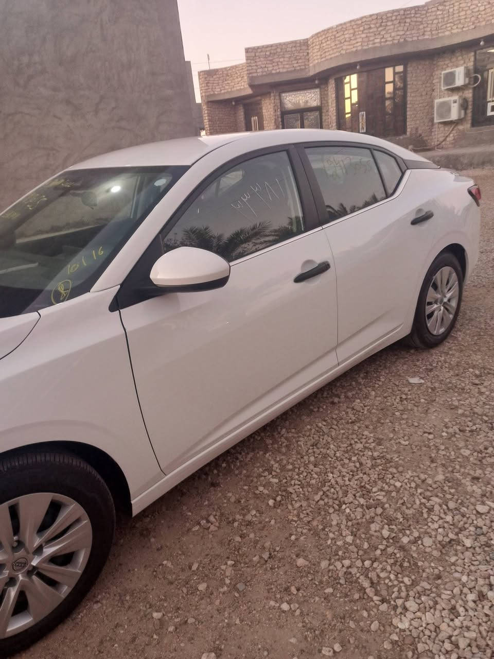 سنترا 2025 ضرر مقدمة البنيد فقط حتى الدعاميه بلاديه ماشيه 9000 كم للاستفسار الاتصال  على الرقم ***********
