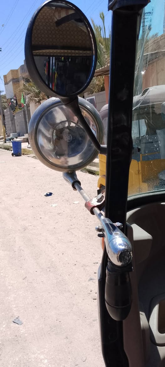 السلام عليكم فانوس البيع مكان رفاعي ب 80 وبيه مجال قليل ***********
