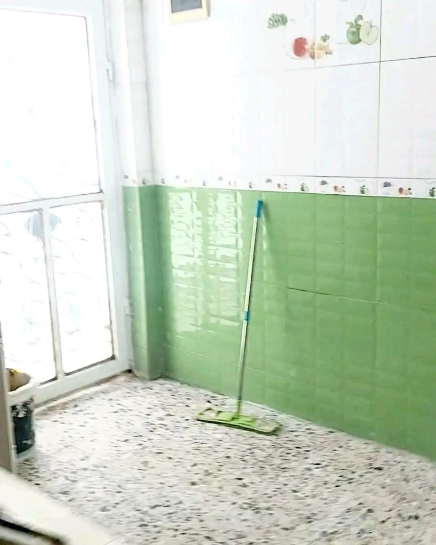 ( للبيع)
دار سكني ملك صرف  حي الفارس مساحة  ١٠٠ متر غرفه وحده وملحقات  ترميم جديد   للإستفسار  الاتصال   او مراجعة  المكتب  ،،،،،،  العنوان الطارمية الشارع الرئيسي تقاطع شارع التدبير عمارة ابو صخر مكتب الرياض للعقار/ الطارمية   *********** ***********
