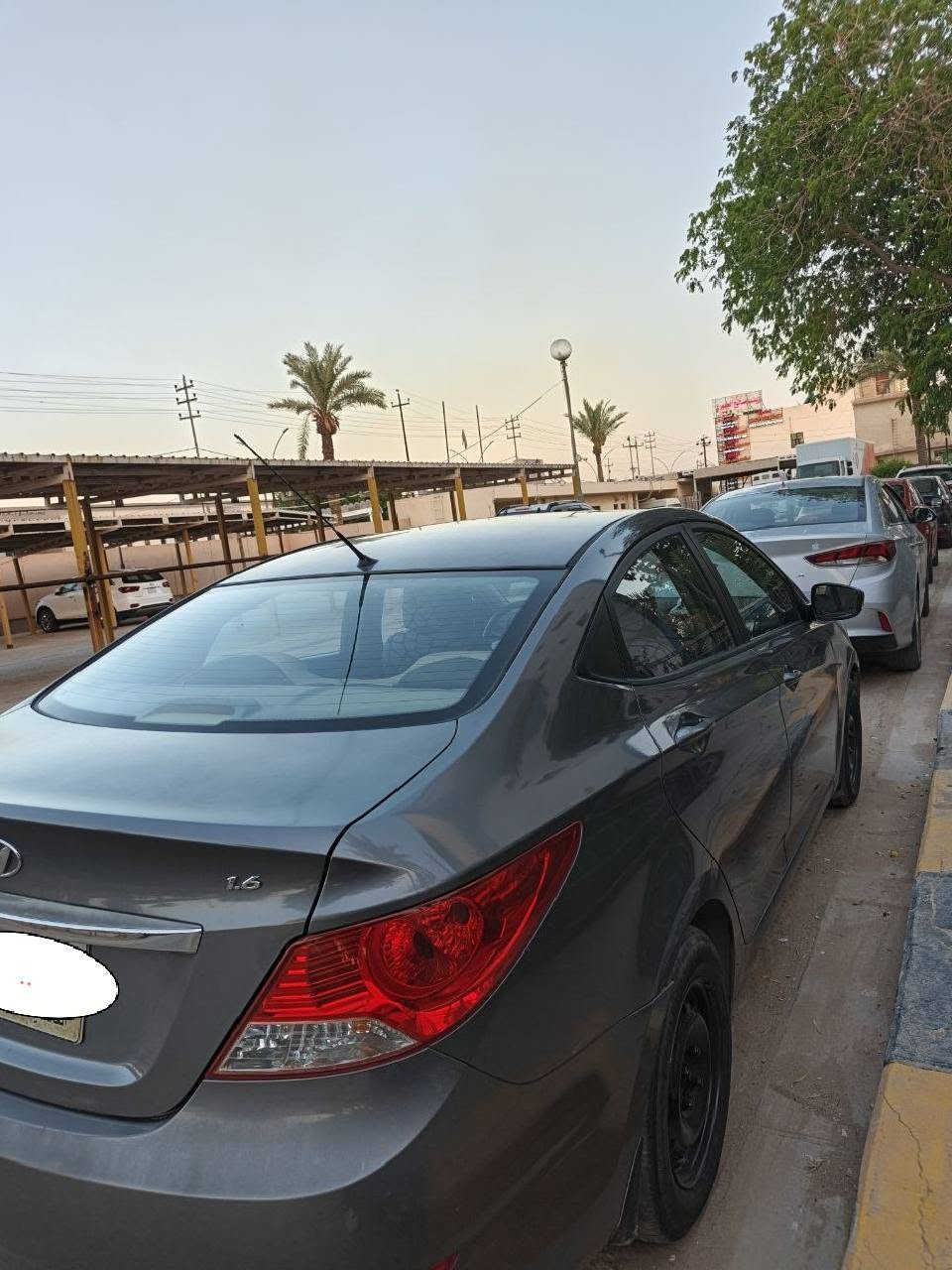 سلام عليكم 
للبيع ...
اكسنت 2015 خليجي محرك 1400 
#كفالة_عامـة 
رقم قادسية ، ومكانهة ديوانية 
ماشية 148 قابل للزيادة ،
السعر 89$ ، 
السيارة أن شاء الله جاهزة مابيهة أي نقص كلشي بيها شغال أن شاء الله.
للتواصل ***********
