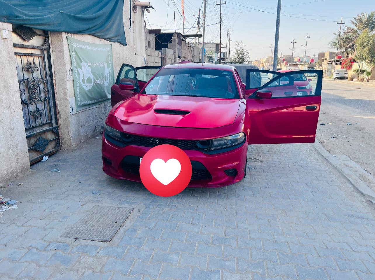 جارجر 17 rt اصل 
اللوان احمر 
الرقم ذي قار بسمي مكاني بصره
حادث جاملغ ايسر وبني  بدون دواخل لا لغلد ولا شواصي بيها باب كلير  والباقي مكفولات 
السياره محدثه srt  22 بنيد ودعاميات 
ليد جديد وحديث  
عليها نانو سيراميك ضمان 5سنوات 
السياره جاهزه ما نقصها شي  
تخم تاير جديد
ويل 18عنكبوت 
شفتات سرعه  
شاشه كبيره 
2 بصمات 
غرفه جديده سوده جلد
السيارة بيه فابلون جماليه وكله جوه كفاله 
كير طياره مكفول 8نمر 
اكسل كفاله        
سعر 160وبيه مجال قليل اتصل وتعال وشوف بعينك احله من الصور السياره جاهزه بل كامل

مكينه كفاله 
بلكات نوزلات مجاول كله جديد 
السياره استخدام شخصي ما مشتغله خط
تواصل وتساب وخط فقط رقم ***********
. 0783 877 0491
