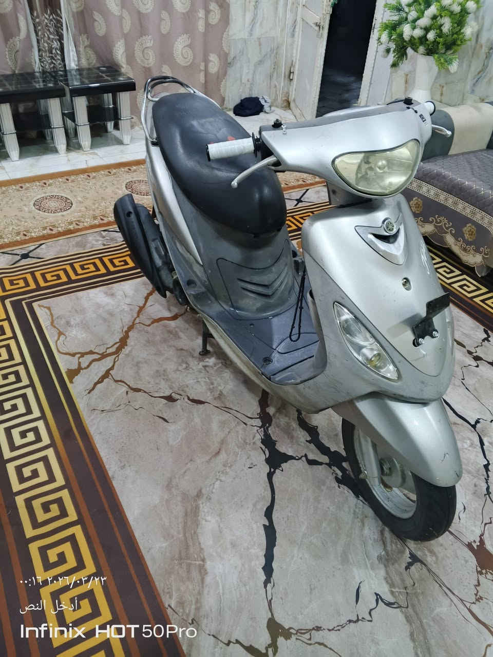 ماكس للبيع صارلهه شهر من طلعه من الحاويه دراجه خير من الله نضيفه وين ما يعجبك افحص لا مفتوحه ولا ملعوب بيه المو شراي لا يراسل السعر خاص وهاذه رقمي ***********بي واتساب
