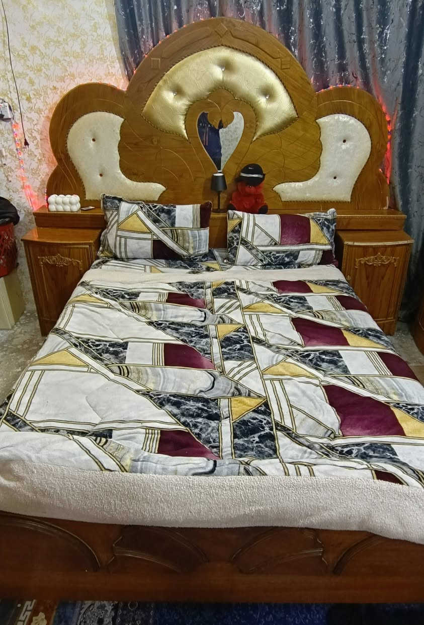 غرفة نوم للبيع السعر مليون وبيهه مجال تعال خاص وتدلل مكان كربلاء المقدسة


**إذا كنت صاحب هذا الإعلان وتريد حذفه لأي سبب، رجاءا أرسل رسالة إلى الدعم الفني**