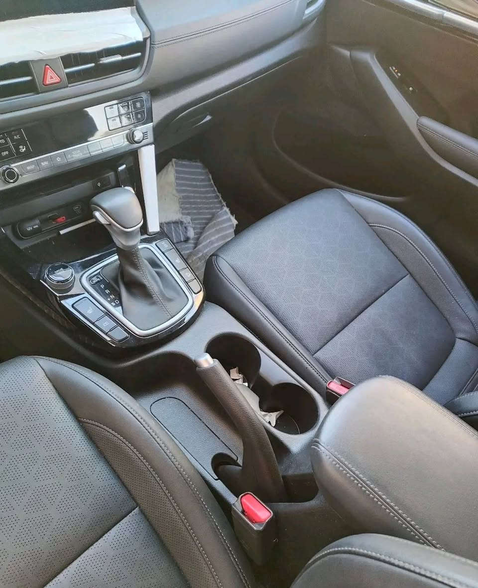 سيلتوس 2024 مرقم بغداد باسمي
محرك 2000 دوش ماشية 22 الف ميل
محرك - كير - ميكانيك - كهربائيات بحالة الشركة
حادث خفيف جدا
 بدون تبديل بدون صبغ بدون بارد بدون ايرباك
المواصفات فول EX / 4X
- فتحة
- بصمة
- فور ويل
- نزول منحدرات
- تدفئة كشنات
- كشن كهرباء
- رادار امامي
- رادار خلفي
- شاشة متصلة متغيرة 
- لدات نهاري امام
- كشافات امامية
- كشنات جلد
- لدات انارة داخلية متغيرة
بغداد الجديدة
ابو مصطفى *********** واتساب
