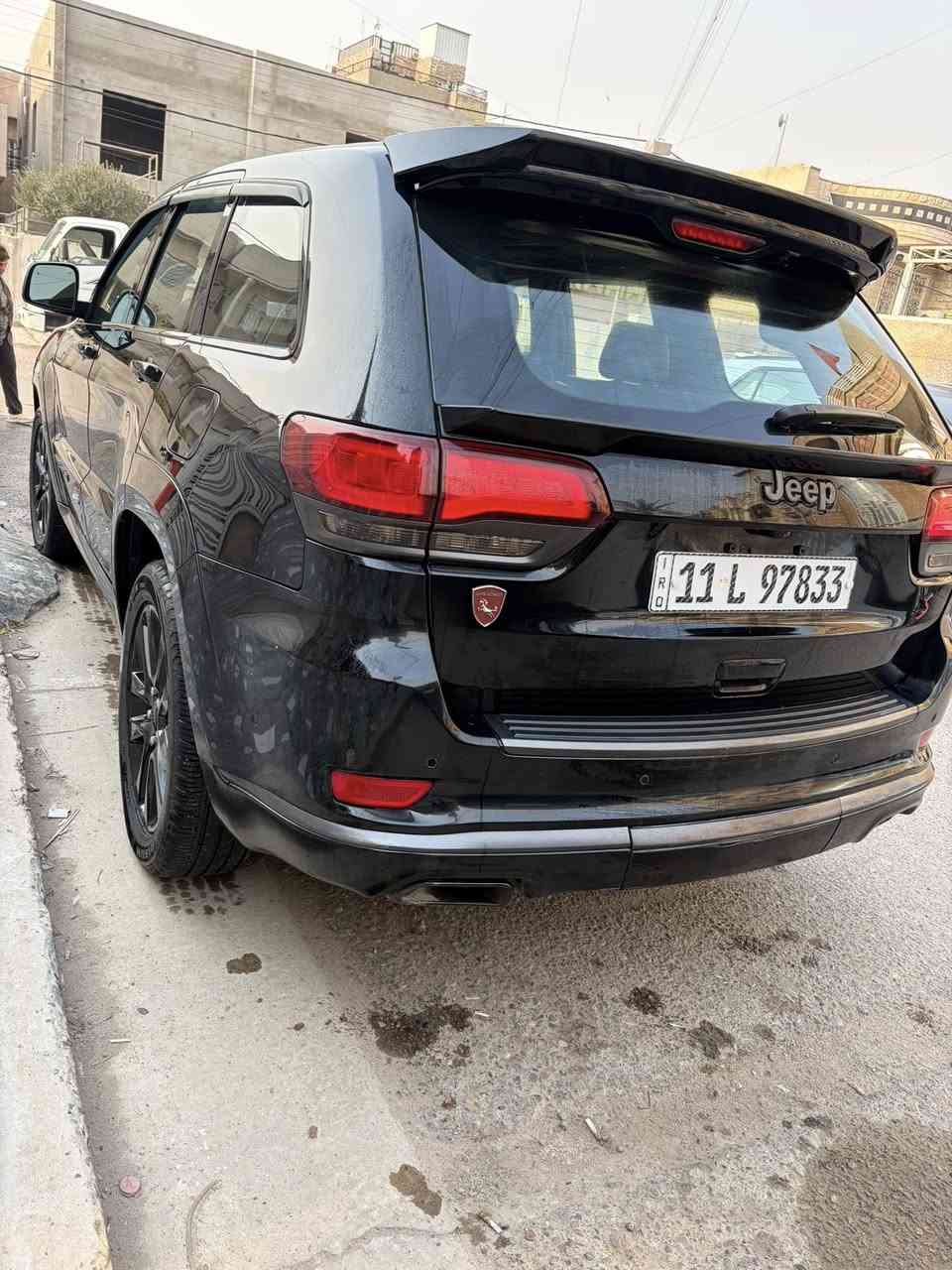 جيب كراند شيروكي 
فول 1/1
ام الرادار
وارد امريكي 2019 
صور الحادث موجوده بالصور 
جاملغات امامية وبنيد 
البنيد شادله ابو الفتحات مال s 
والجاملغات مصلحات ومصبوغات 
كل التفاصيل والمراصفات واضحة بالصور 
مكاني شارع فلسطين بغداد 
السعر 230 ورقة 
***********
