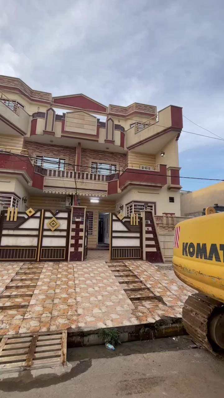 دار لللايجار للايجار لللايجار لللايجار  قصر حي الحدباء الأولى على الشارع العام  بالشريط الذاهبي بيت تجاري ***********—***********/////////// 
السعر 600الف بيمجال   
 فول موصفات بيت درجة اولى. تصميم تركي البيت درجة اولى فول موصفات بيت مرمر بورسلين 
اتجاه الأرض شروق ———-
