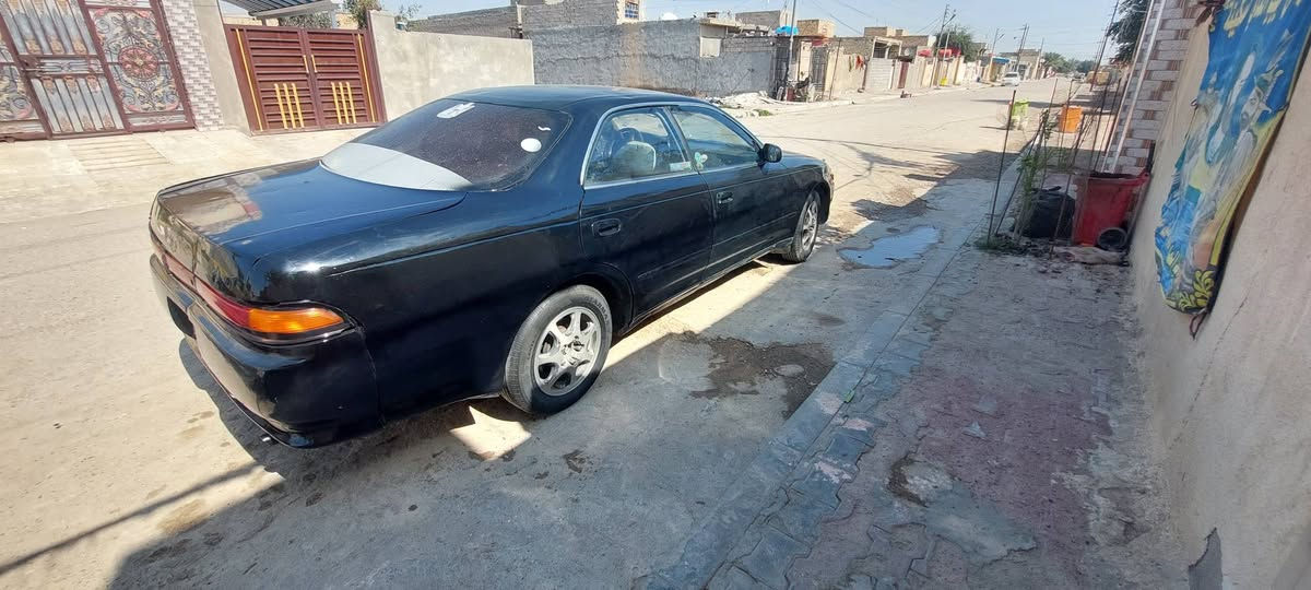 ماركه مكفوله من الكص والنقل مكفوله
مكينه وكير ونجي مكفولات 
تخم تاير قبل يومين شديته جديد 
مكفوله من العيب الشرعي 
صبغ بيه  
سنويه مشروع وطني
***********
***********
