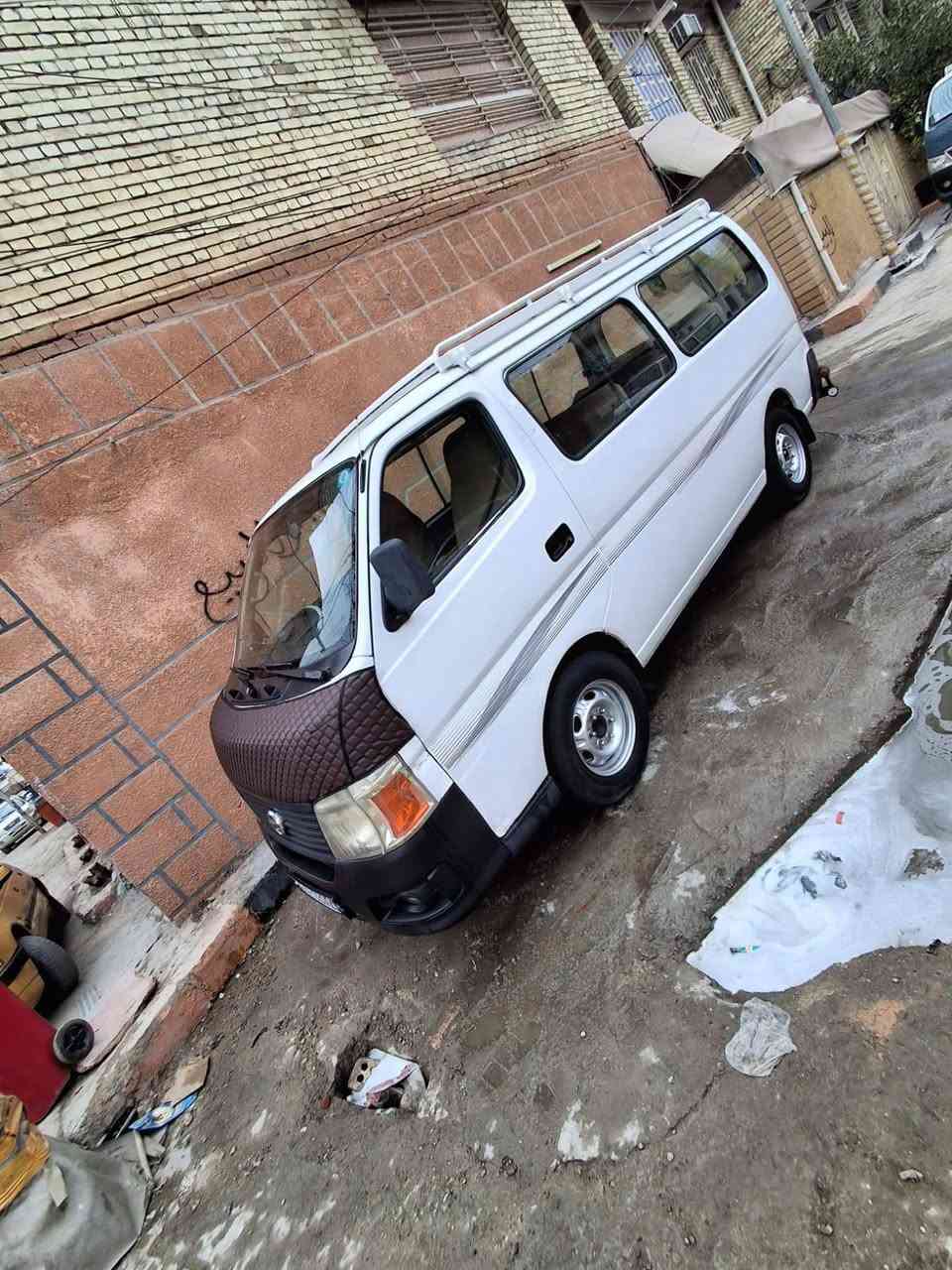 نيسان اورفان 2007 رقم بغداد الجديد بسمي السعر 90 رقم الهاتف *********** مكاني بغداد
