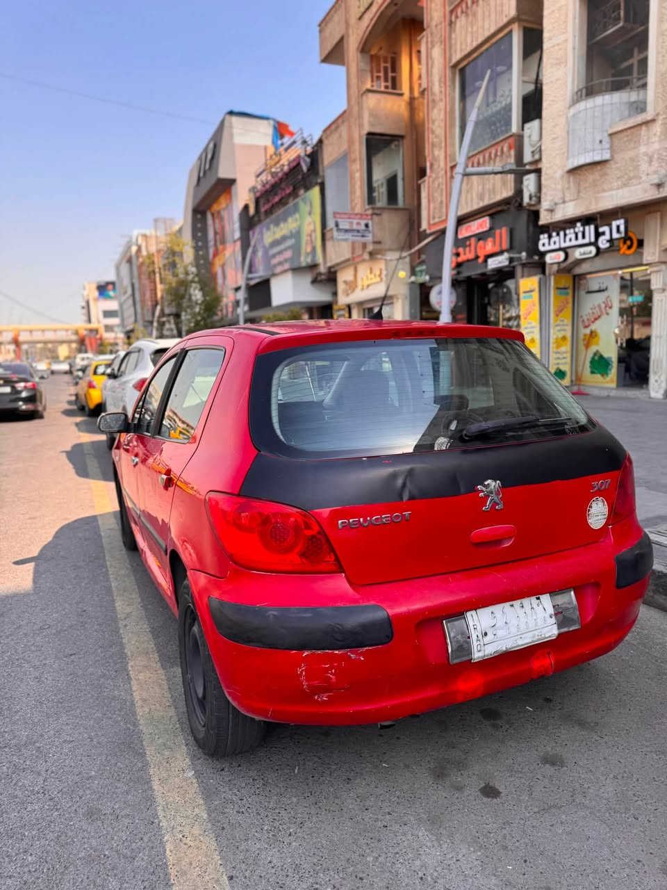 بيجو 307 موديل 2006
سنويه ساقطه 
رقم بغداد مشروع وطني 
شرط التحويل 
بيها قطع صبغ البجم والباب 

المحرك والكير  بحاله جيده 
التبريد يحتاج كوبريسر فقط

السياره نظافتها كدام العين وما بيها اي مشكله 
 سعر 46 ورقه 

للتواصل   ***********
