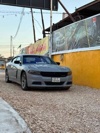 للبيع – دودج جارجر SXT Plus 2021 ✅ محرك 3.6L V6 ✅ فتحة سقف ✅ تشغيل عن ...