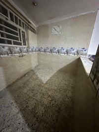 مشتمل • ١٠٠م • حي الحسين