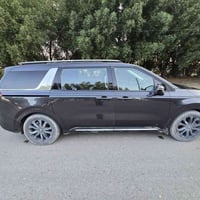 اسلام عليكم سياره كرنفان للبيع موديل 23فول مواصفات ماشيه 70السعر270اوب...