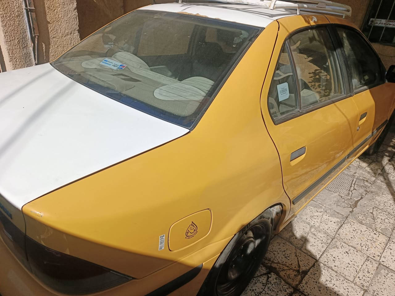 سلام عليكم سمند موديل 11 مكينه كير صدر خير من الله لا ضربه ولا صبغ كهربائيات كلهه شغاله سنتر شغال 
الناطق شغال تبريدهه شغال بس بي الكتف عاطل 
السعر ٣٣ وبيهه مجال للشراي المكان بغداد البياع 
***********
