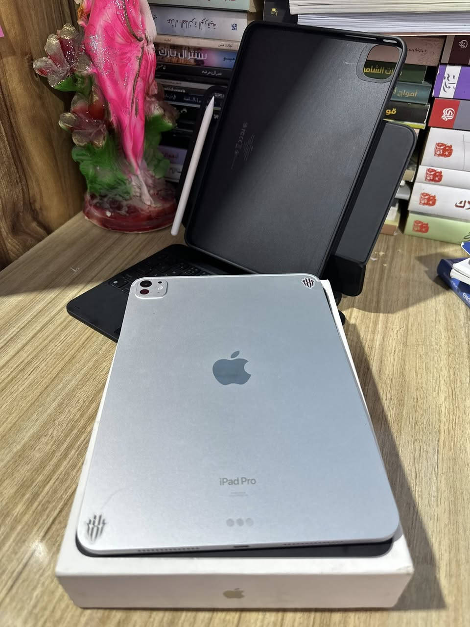 المواصفات معروفه ميحتاج اذكرها
بطارية 100‎%‎ مشحون 40 مره مستخدم 2 شهر خدش مابي 
باقي بضمان 10 اشهر 
السعر مليون و 100 مع حافظة نادره وقلم انكر 
بدون الحافظه والقلم مليون و 50 وبي مجال 
*********** 
مكاني بصرة
