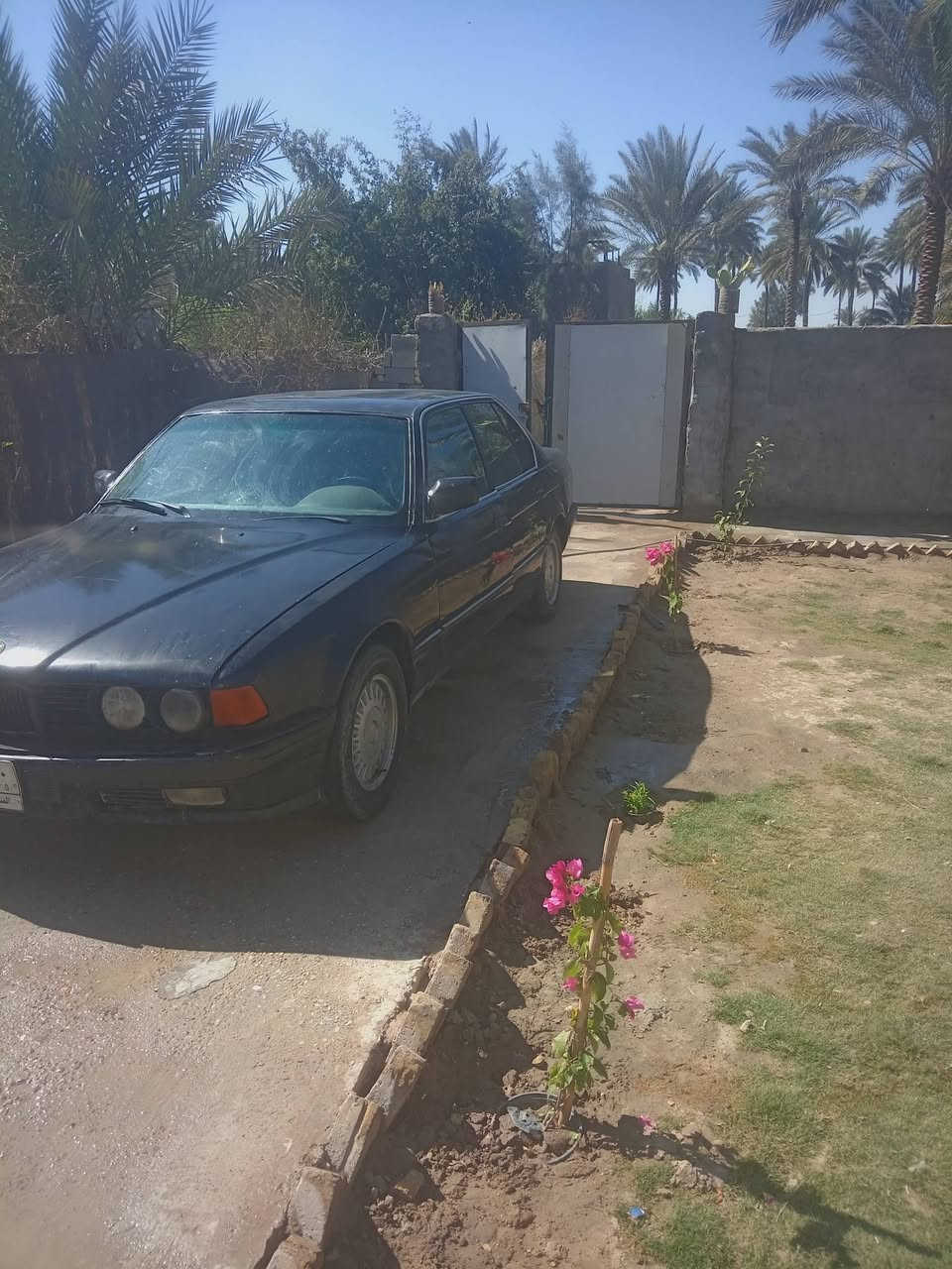 بي ام 735موديل ١٩٩١
كير عادي مكينه جديده وكير توني مسوي كله جديد بيدي مشتغله
سياره مال جناي كهربائيات كامله والبدي كدامك لون اسود
مكان بابل الهاشميه *********** بيع مستعجل سعر ٣٣
