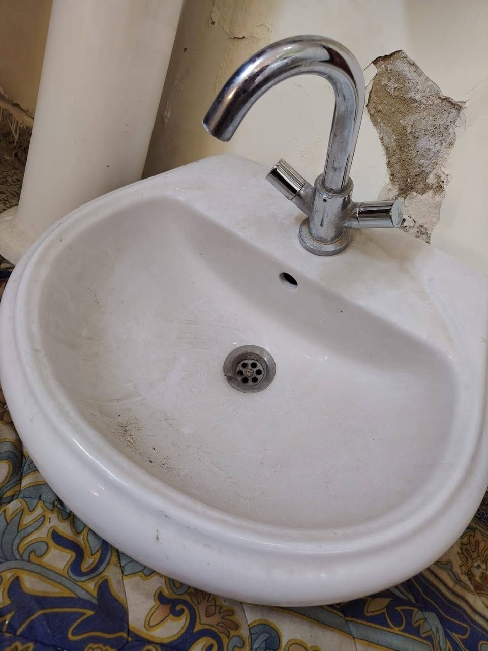 مغسله كلش نظيفه هيه والخلاط اصلي ثقيل
سعره 25 الف
قلايه ماركة cook maxx
حجم 12 لتر
السعر 30 الف
العنوان ساحة الاندلس شارع النظال
*********** واتس
