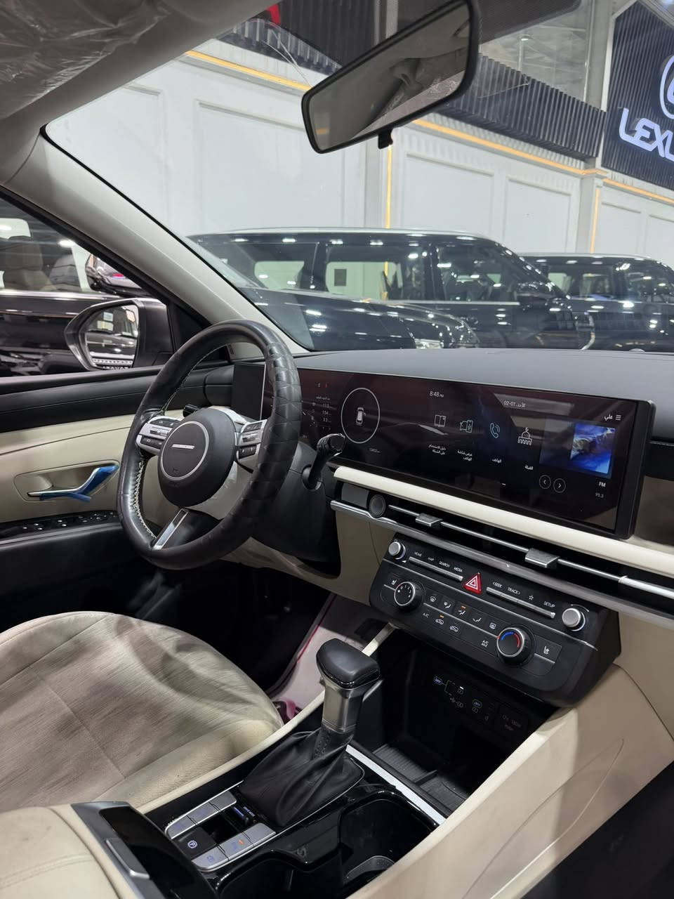 السلام عليكم
هونداي توكسان 2025 
ماشية 13  الف 
جنطة كهرباء
شاشة متصل
تبريد كشنات 
بصمة
كامرة
حساس امامي خلفي
السعر 228 ورقة 
مكان السيارة بغداد الكاظمية جكوك 
***********
