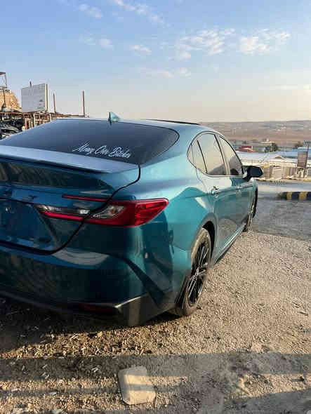 🚗 تويوتا كامري 2025 – SE Black / شكل رياضي
🔥 سيارة مواصفات راقية والسعر تنافسي جداً!

المسافة المقطوعة: 26,000 ميل فقط
المواصفات:
 • نسخة SE Black الرياضية
 • لون خارجي مميز وشكل هجومي
 • داخلية نظيفة جداً
 • شاشة كبيرة
 • فتحة سقف
 • جنوط سوداء رياضية
 • LED بالكامل
 • بصمة تشغيل + دخول ذكي
 • رادار / كروز ذكي / سيستم أمان Toyota Safety

الحادث:
السيارة صار بيها فقط:
 • صبغ حافة البنيد
 • الجاملغ الأمامي
 • الجاملغ الخلفي (حسب الاتفاق مع الزبون: تصليح أو بدون تصليح)

السعر: 💰 21,500$
👉 سعر واصل بغداد

ملاحظة:
📍 السيارة حالياً بعمان بالحرّة

📞 للاستفسار:
***********
او زيارة موقع شركة الناجح العالميه بغداد حي الجامعه نفق الشرطه مقابيل مختبر الرازي
