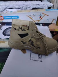 مقاس ٤٠ • اكسسوار شخصي