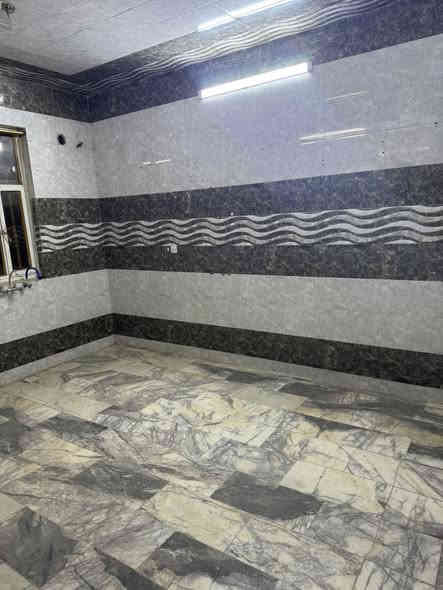 مشتمل لبيع ركن المساحة 50 متر  حديث مسلح 

الواجهة ،10

نزال ،5

يحتوي على مدخلين ثلاث غرف نوم استقبال كبير مطبخ كبير 

حولي +خدمات خارجية وداخلية 

العنوآن الطالبية شارع عشرين  قرب شارع الرئيسي الطالبية 

السعر ,220مليون مع المجال 

للاستفسار.

صلاح العادلي الشمري ***********

حيدر العادلي ***********
