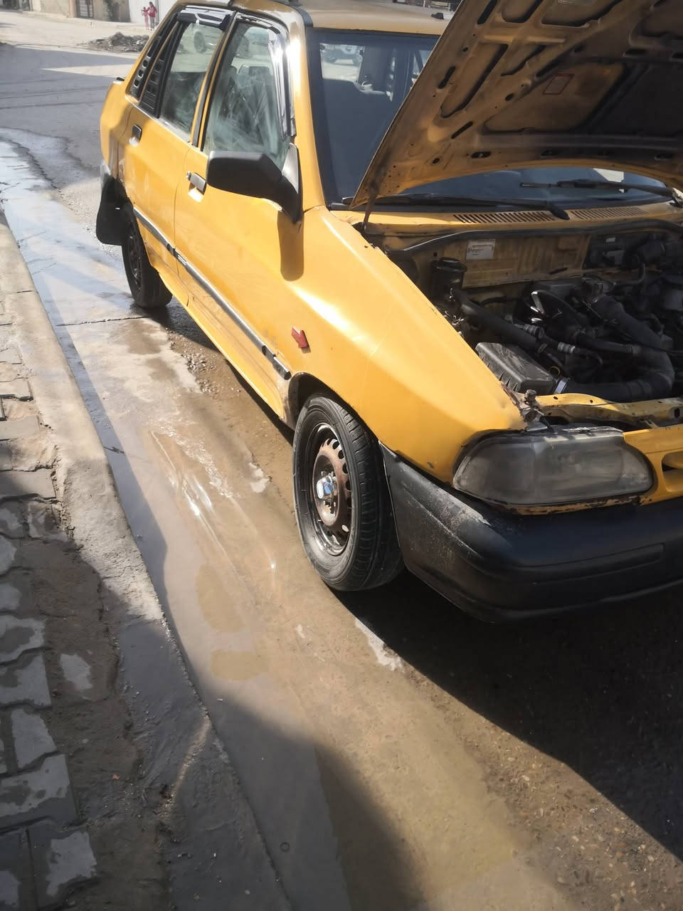 السلام عليكم سايبا موديل ١١ رقم بغداد ألماني بدون تحويل فقط مكاتبه السعر ١٣ ورقه كوم حديد مكاني بغداد لأمين ***********
