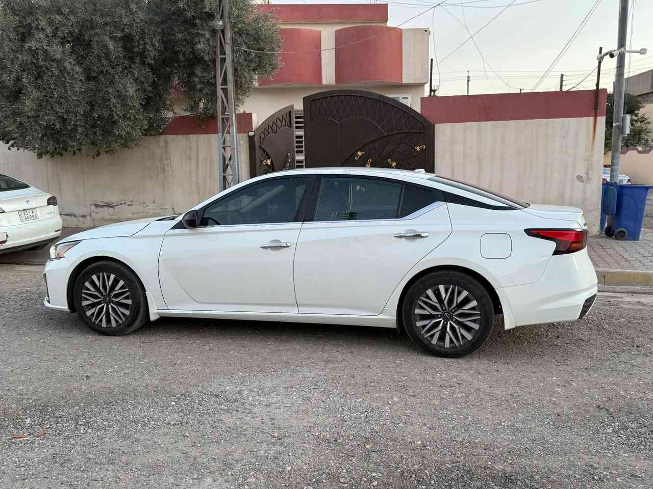 موديل 2024 
فئه SV

محرك 2.5

لونابيض

-المواصفات :- 

بصمه 

شاشه جبير 

تحكمات 

رادار امامي وخلفي 

تحديد مسار 

لايتات زنون عدسه 

ويل كب 

بعد مواصفاته معروفه 

-ضرر سياره بونيدوجاملغ صبغ ايرباك استيرن سستم  
تصليح درجه اولى بشرط اي خلل و نقص مابيه
-مكينه كير بشرط 

-ماشي ٢٣ ميل 

-عنوان كركوك 

-سعره ١٥٢ ورقه كركوك, العراق


**إذا كنت صاحب هذا الإعلان وتريد حذفه لأي سبب، رجاءا أرسل رسالة إلى الدعم الفني**