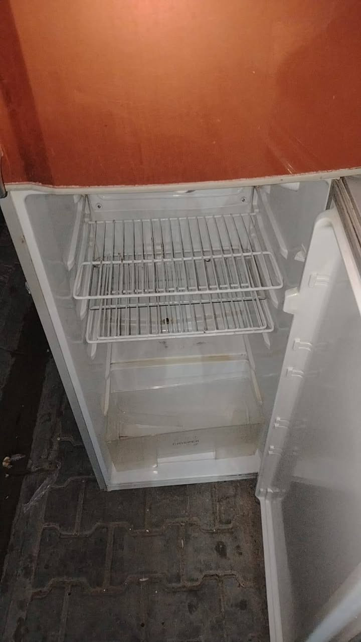 ثلاجه للبيع بسعر 150الف شغاله ونضيفه


**إذا كنت صاحب هذا الإعلان وتريد حذفه لأي سبب، رجاءا أرسل رسالة إلى الدعم الفني**