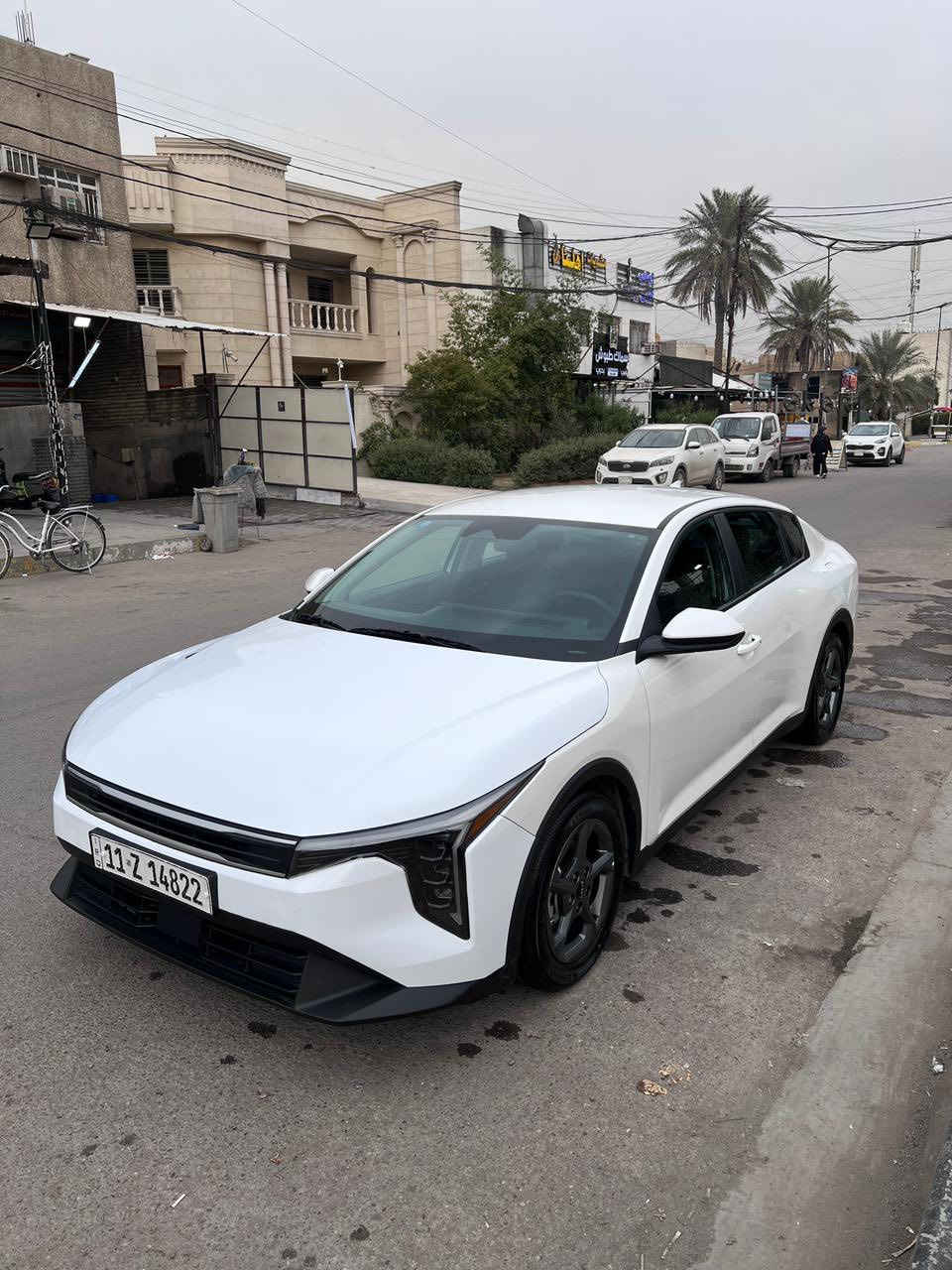 السلام عليكم
كي فور 2025
وارد امريكي
Kia k4
فول مواصفات عدا فتحة 
.تشغيل عن بعد  اشاير بلمري رادارات
.اشارة ترحيب 
.سايد بريك كهربائي
.رادار جانبي وامامي 
.مازدات led لد ثلاث عدسات
.قيادة ذاتية 
.تحديد مسار
.شاشة متصلة 
.اضوية داخلية لمس
.تحكم كامل عن طريق الشاشة 
. دشبول بيانو 
مكينه 2000 دوش 
الحادث: موضح بالصور فقط بنيد بدون ايرباك 
السعر :184 مجال حك الجيه
مرقم كامل بسمي السياره 
*********** بغداد شارع فلسطين
