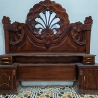 غرفة اخشاب للبيع خشبة نظيفة  07809780295