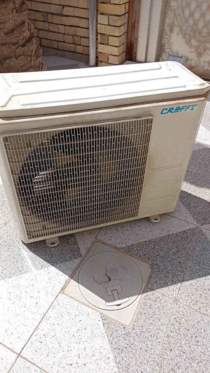 سلام عليكم يوجد ثنين سبالت للبيع قطعه طن ونص بي ليك +طنين شغال تبريد رحمه من الله السعر 500 للتصال أو الاستفسار ***********
