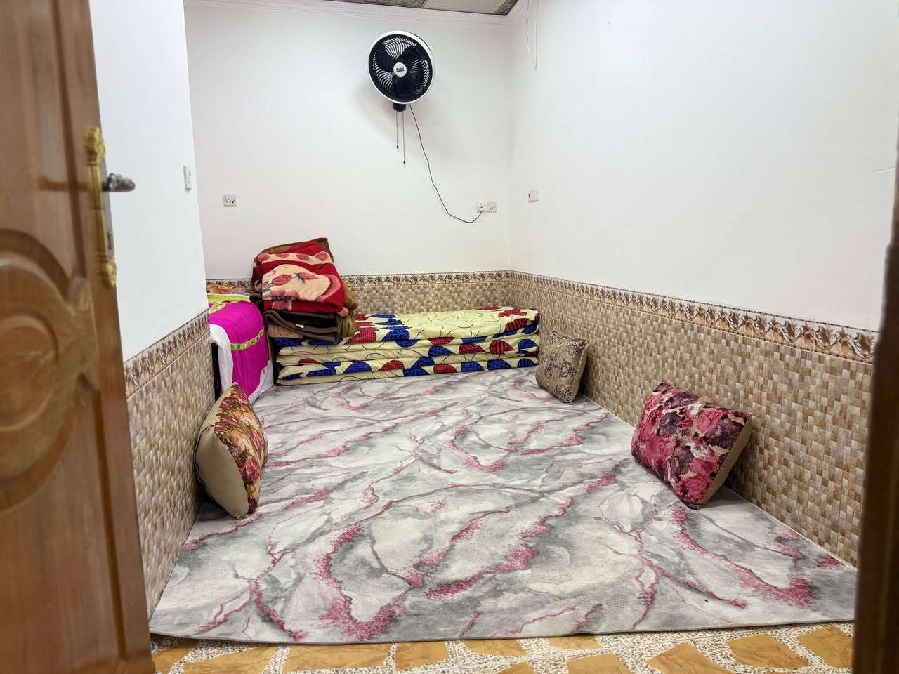 يتوفر حجز  لزوار شارع السدره 5 دقايق عن الإمام الاستفسار خاص أو على الرقم ***********
