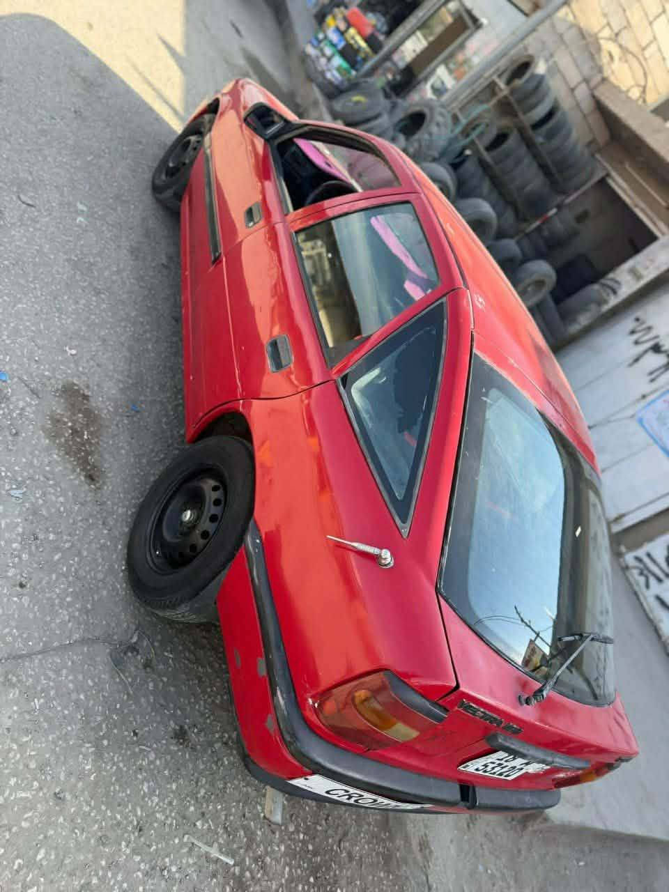 اوبل فكتره موديل 92 رقم بابل الجديد بسمي شخصيا مكينه 2000 وكير عادي مكفولات لايت زنون سياره جاهزه مناقصها اي شي مكانها بابل السعر 32 وبيها مجال 
***********
