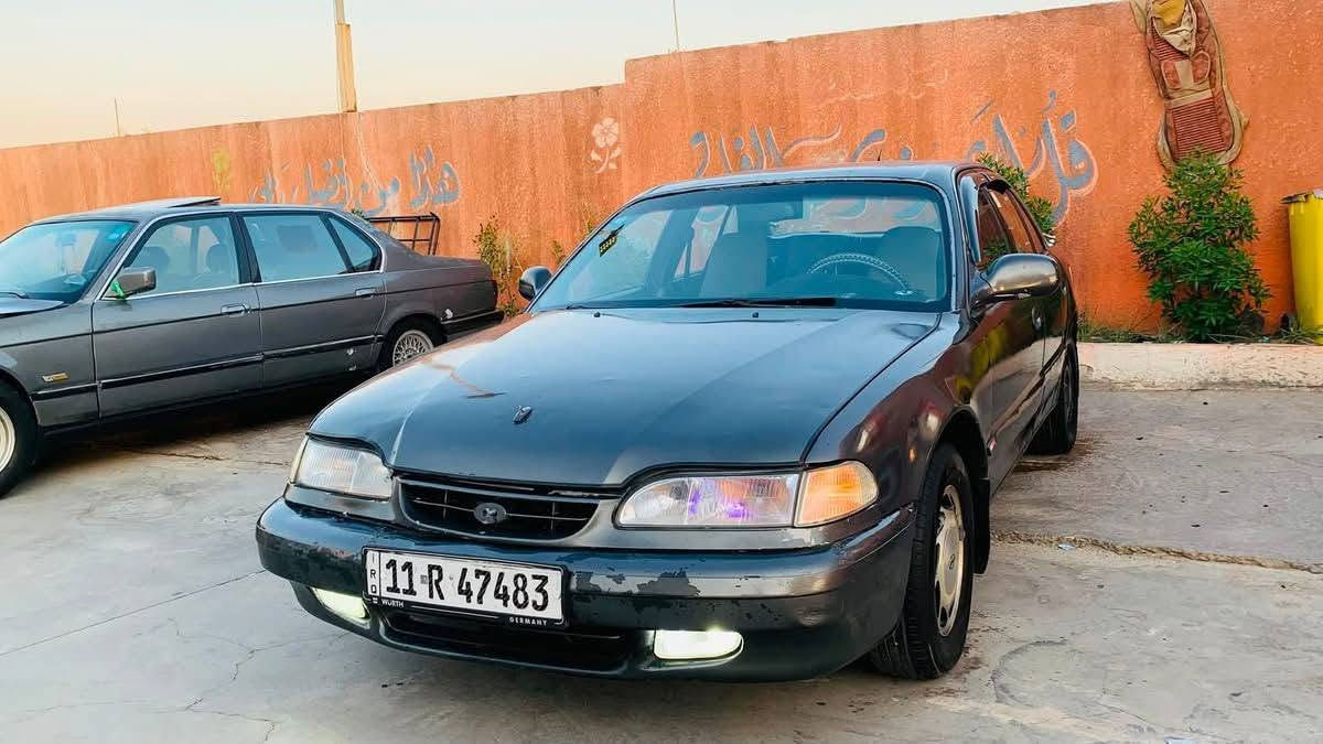 سلام عليكم ورحمه الله
سوناتا 2 موديل 1994 للبيع او مراوس

مكينه 2000 خير من الله لا تنقيص ولا تبخير 

كَير اوتماتيك تبريد شغال 

شواصيها بلاديات ومابيهن كل عيب 

السياره مصبوغه حزام للجماليه 

السعر 45 وبيها مجال

مكان السياره كربلاء 

***********
