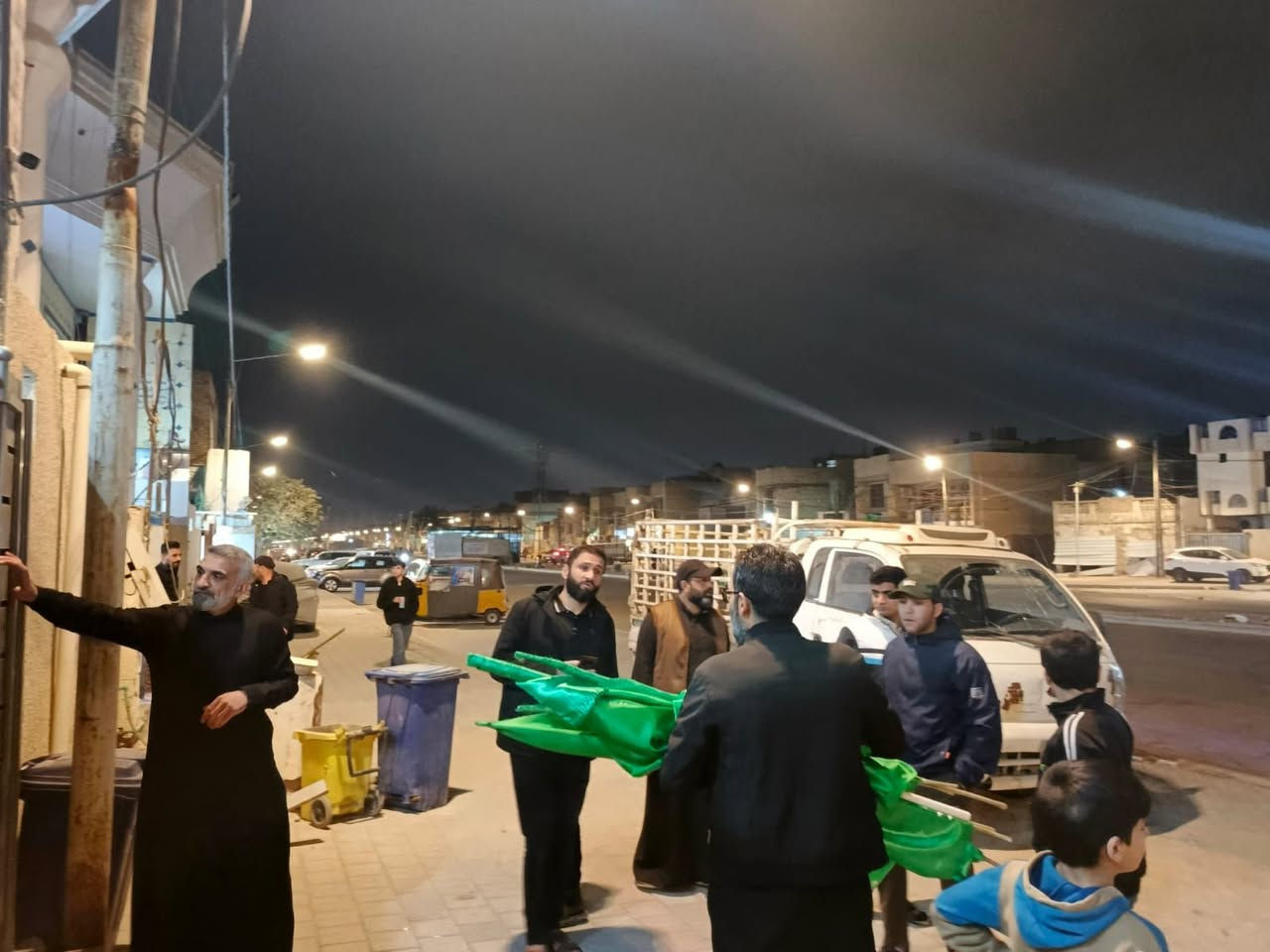 السلام عليكم  جهاز جري 🏃💨💨 ايطالي وزن ثقيل بي جبلي عدد السرع ١٨ بي قياس نبضات القلب وبي وديجي الجبلي بي ١٥    س ١٧٥ وبي مجال بسيط مكاني بغداد مدينة الصدر وهذا رقمي ***********
