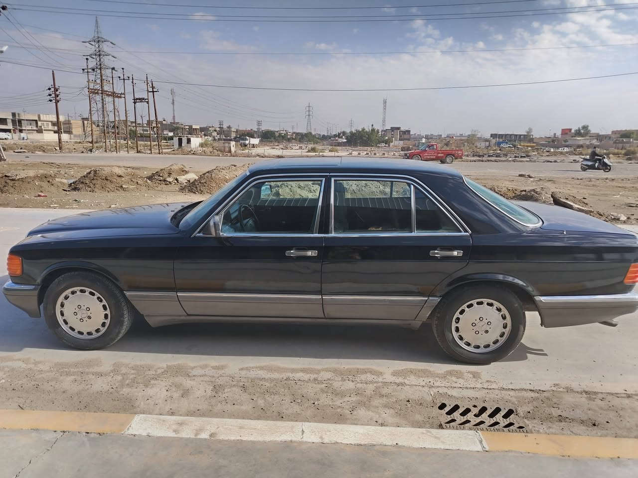 مارسيدس1990ئاسي
باب قصير حجم300محرك بلاد
قبق اسود مرشوشه حزام جماليه
سياره كلش حلوه
السعر 65 بيهه مجال
العنوان واسط الكوت المركز *********** مكلف بل نشر
