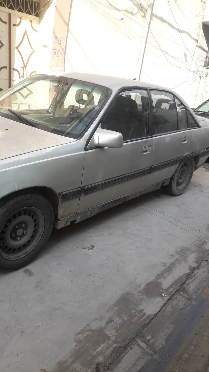 السلام عليكم
سيارة اوميكا 
سنويه ٢٠٢٨
صاحبة حي الصحه
السعر٢٠ وبيها مجال
***********
