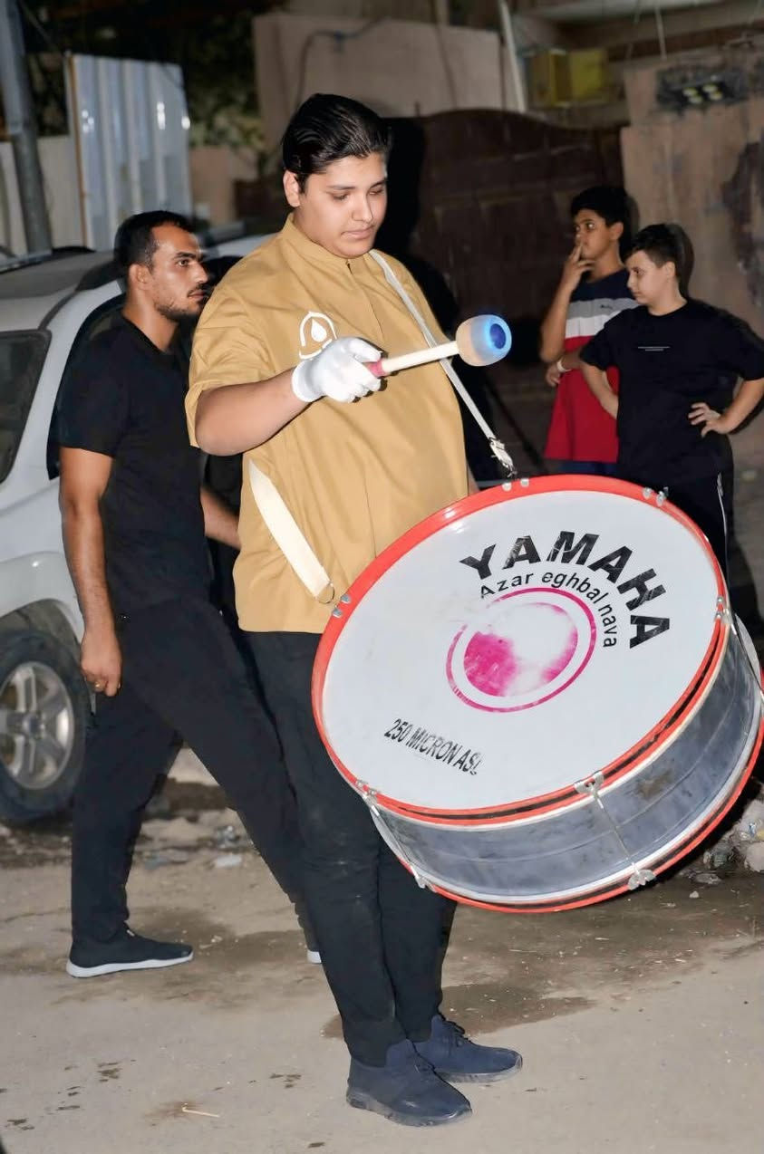 خدمه الحسين شرف لنا
يالله السلام عليكم اخوان هذا تصويري في احدى المواكب وتصوير مجانا لخدمه اباعبدالله الحسين 
اي موكب يريد مصور خل يتواصل وياي
تواصلو وياي واتساب ***********
