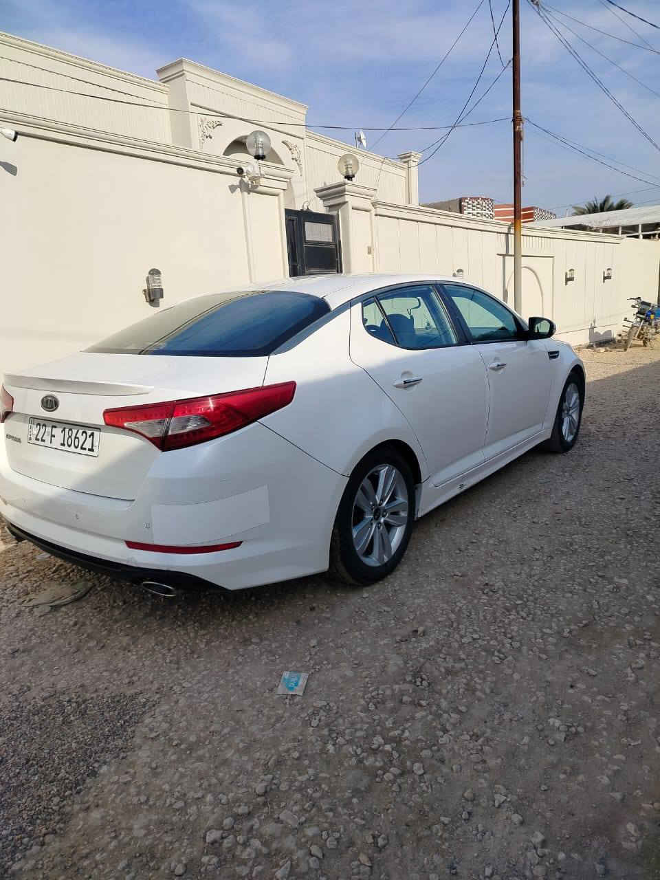 سلام عليكم اوبتمه للبيع  موديل 2012خليجي رقم اربيل مكينه 2400 دوش + منظومه غاز
سياره حلو وخير من الله
بيه صبغ فقط لا ظربه ولا معجون اثر شخوط البنيد وصفحه السائق والسونار موجود
سياره جاهز من كلشي حداد تخم تار 
كله جديد 
السعر 120وبيه مجال***********
