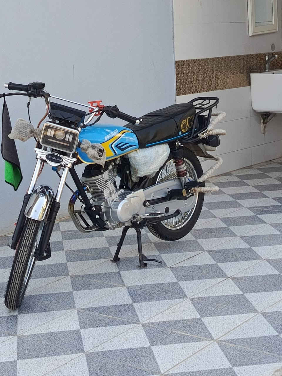 السلام عليكم دراجه تا يكر البيع موديل 2026كفاله عامة جديدة الون مميز المكينة مكفولة  المكان ديالى خان بني سعد الرقم ‏‪***********‬‏
