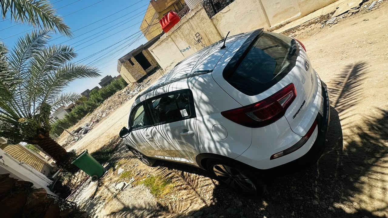 :
✅ كيا سبورتج موديل 2012
✅ لون أبيض
✅ ناقل حركة أوتوماتيك
✅ محرك اقتصادي وقوي
✅ مكيف يعمل بكفاءة
✅ داخلية نظيفة ومرتبة
مكفولة لا يوجد قطعة مبدلة
✅ السيارة بحالة جيدة وجاهزة للاستخدام
الرقم : القادسية
الجاد بالشراء يتواصل على الخاص أو الاتصال مباشرة.


**إذا كنت صاحب هذا الإعلان وتريد حذفه لأي سبب، رجاءا أرسل رسالة إلى الدعم الفني**