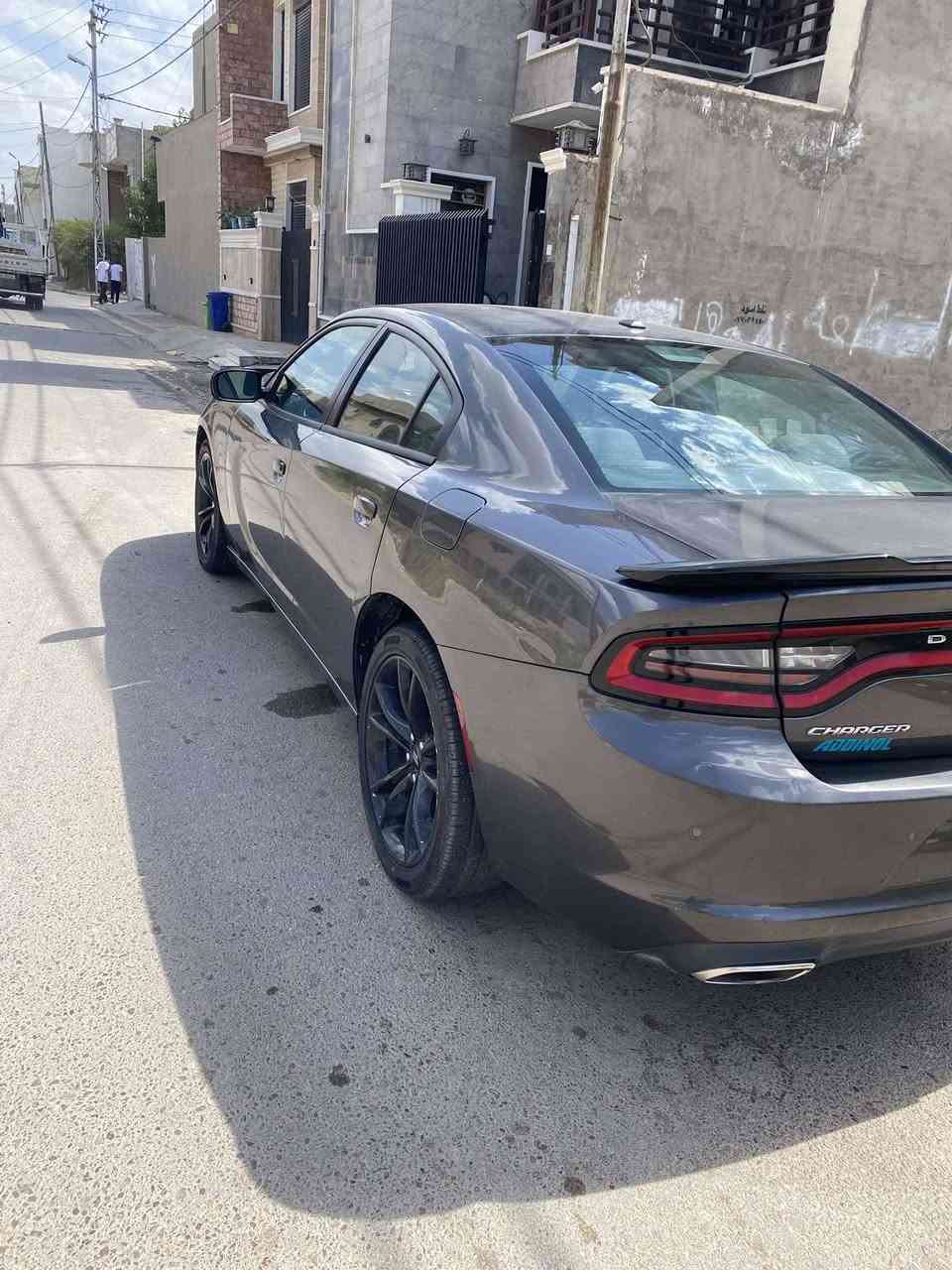 جارجر موديل 2019 
باسمي رقم قديم سنوية
منتهية بشهر 11 سنه 25

💎 ســعــر ✅ ::  الــرد تلقائي 📮

ماشيه 107000 ميل
كير محرك مكفول
ضرر جاملغ مبدل امامي
وشويه صبغ باب السايق

مكان السيارة: بغداد الدوره 
رقم صـــاحب سيارة: *********** واتساب
